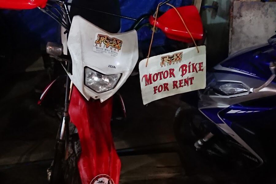 Fox Agimat – motorbike rental