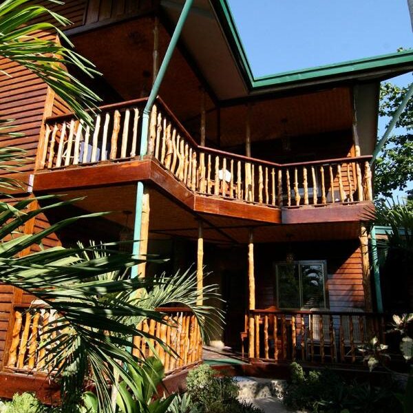 La Salangane Caalan Villa