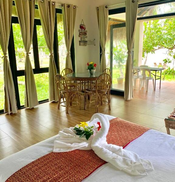 Moon Beach Villas El Nido