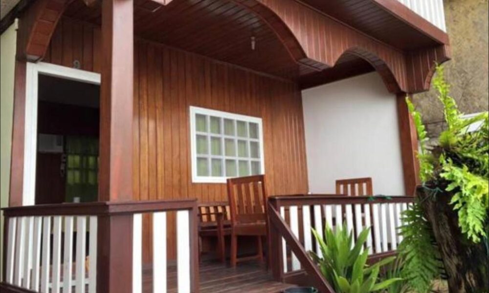 Rico’s Beach Cottages