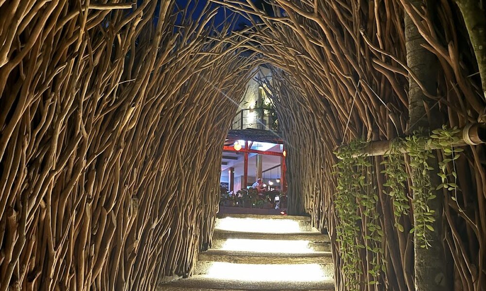 Happiness Boutique Resort